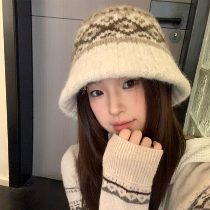 Ethnic Style Women's Autumn Winter Ambiance Bucket Hat - Fair Isle Inspired Large Head Size Knit Hat